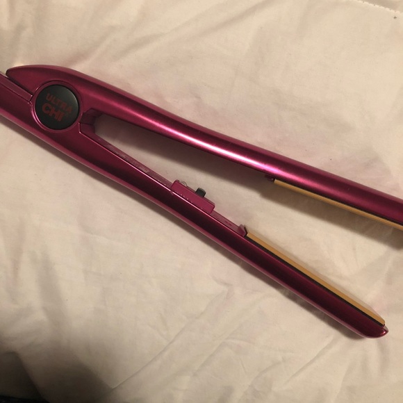 Ulta Beauty Accessories - Ultra Chi hair straightener